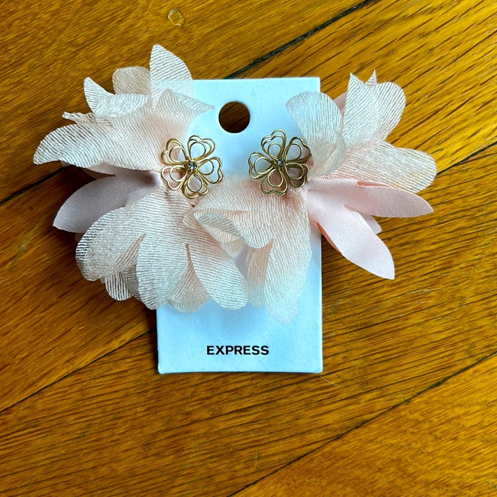 Floral Express earrings